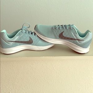 Womens Nike downshifter 7 shoes